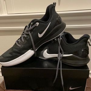 Nike Mamba Focus TB basketball shoe Black. Size 14